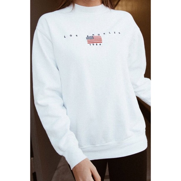 Brandy Melville Los Angeles Crewneck - Picture 2 of 2